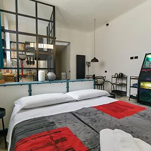 Loft In Front Of St Peter's Square And Sant'angelo Castle - Myloft In , Rome Italië