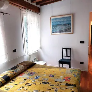 Residenza Campo Ruga Apartment Venice